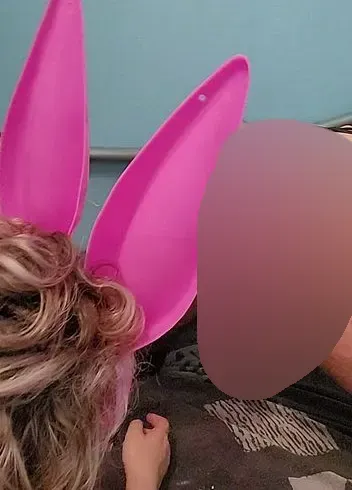 Die Sissy wird verwöhnt