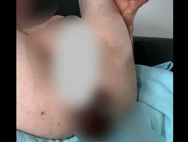 Geiler Fick mit meinem fetten Dildo