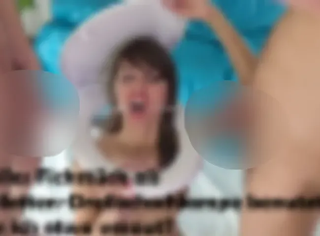 Geiles Fickstück als Toiletten-Dreilochschlampe benutzt!!! Bin ich etwa vesaut? - Crazy-Sophia Anal Video