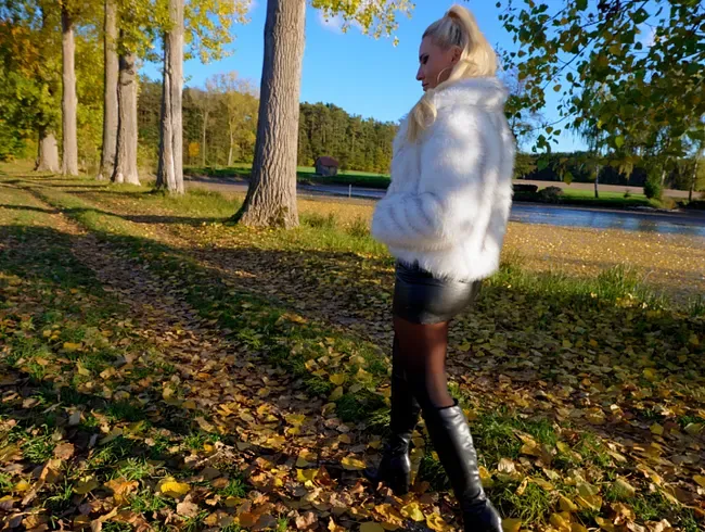 18jähriger JUNGSCHWANZ liefert HEFTIG ab | ALLE LÖCHER der MILFSCHLAMPE zerfickt + 2xGESPRITZT