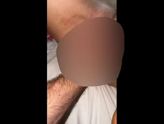 Fotze gefistet und Arschloch gedehnt