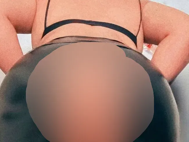 Analsex auf dem Boden - Fetish-Wayraa
