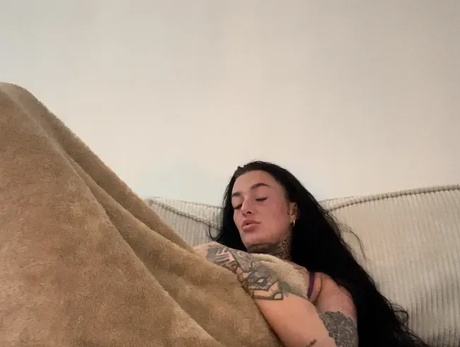 Nach dem Mittagsschlaf bin ich ständig geil