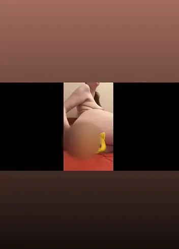 Anal Masturbation mit verschiedenen Plugs