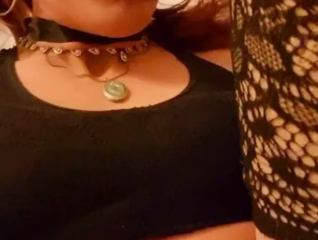 linda video 3.1 ? ein Dildofick tief in den engen Arsch ?