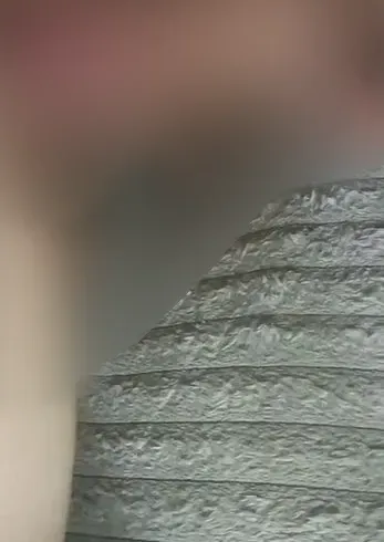 Wieder zurück mit Anal Plug... Muschi reiben.....