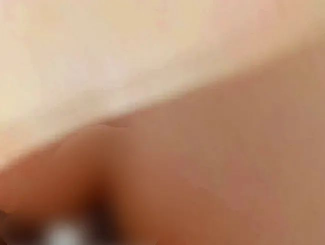 Sie ficken meinen Arsch und zerstören ihn intensiv.