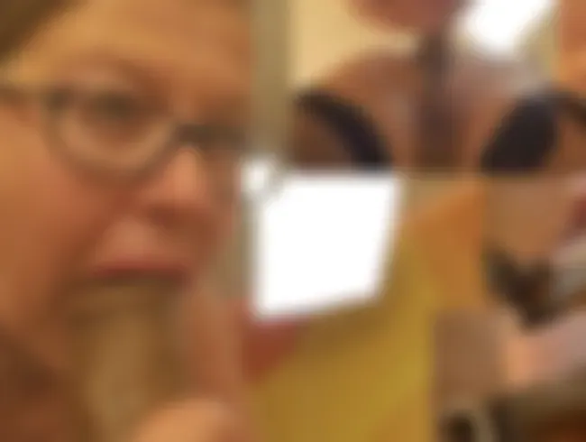 Sehr dick – sehr lang – sehr geil! Der füllt Arsch und Fotze so richtig gut aus.