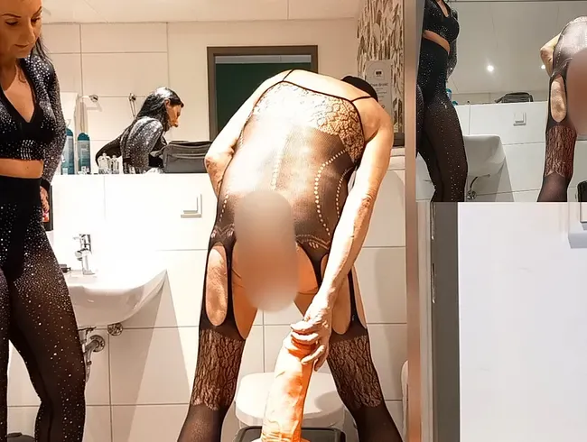 Fick dir deine Arschfotze mit dem Megaschwanz