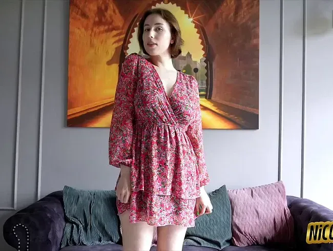 Geiles Babe mit dicken Titten wird in alle ihre Löcher gefickt!