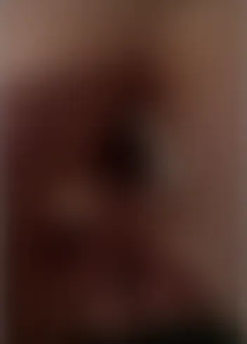 Als gute Schlampe wird sie mit dem Plug trainiert!