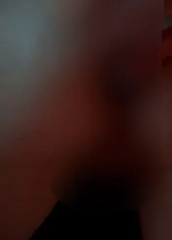 Einen geilen PLUG in den hintern geschoben