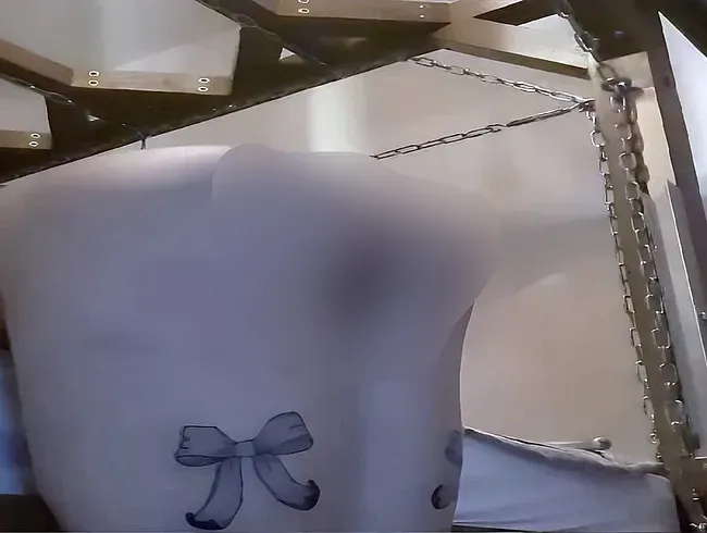 Er fickt mir von hinten in den Arsch