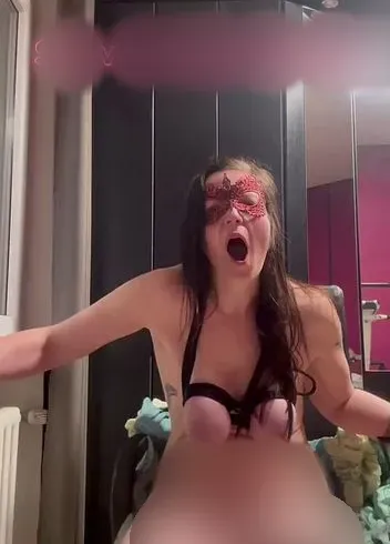 Heilige Scheiße - Sklavenerziehung wie nie zuvor (Part 2) (ohne Ton)