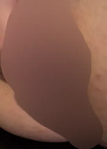 Wie ich es mir selbst in beiden Löchern besorge und immer nasser werde