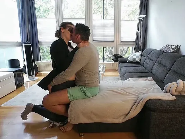 OMG!!! Stiefbruder spritzt fast in meinen süßen Arsch